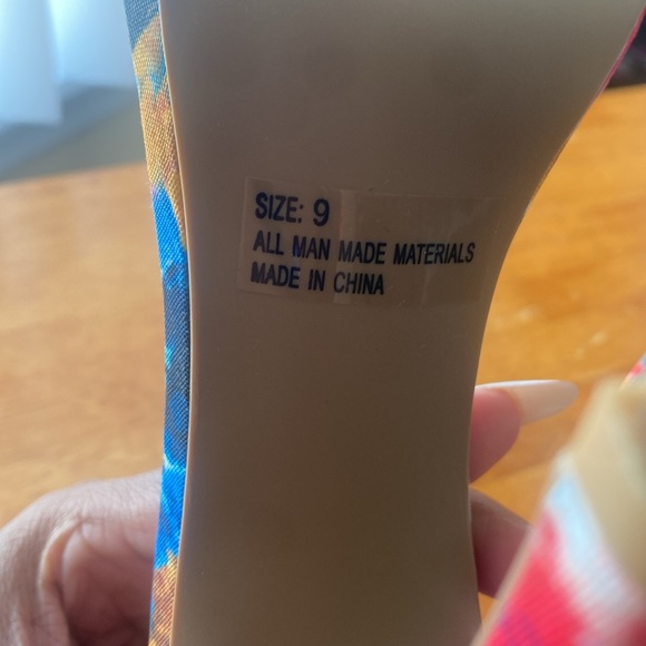 Open-Toe, multi-color, High Heel - Picture 3 of 5